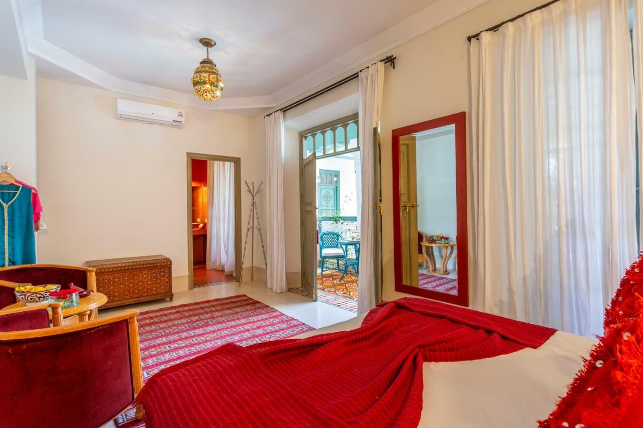 Riad Azahar Marrakesh Bagian luar foto